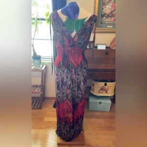 Elegant Peacock Feather Print Beach Dress